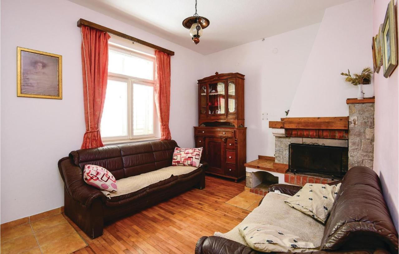 4 Bedroom Lovely Home In Žuljana Eksteriør bilde